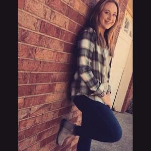 Meet your Posher, Alison